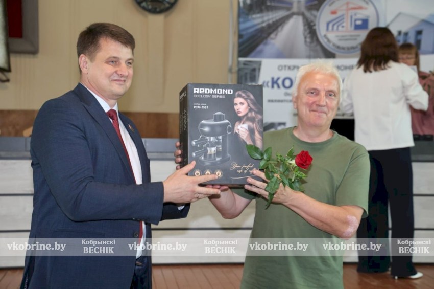 С праздником, созидатели! Кобринщина чествует мастеров строительного дела