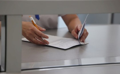Стандарты комфорта: почему жители Кобринского района выбирают «Одно окно»