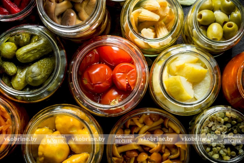 Вкус лета в банке: как сохранить урожай без вреда для здоровья, рассказали специалисты Кобринского ЗЦГиЭ