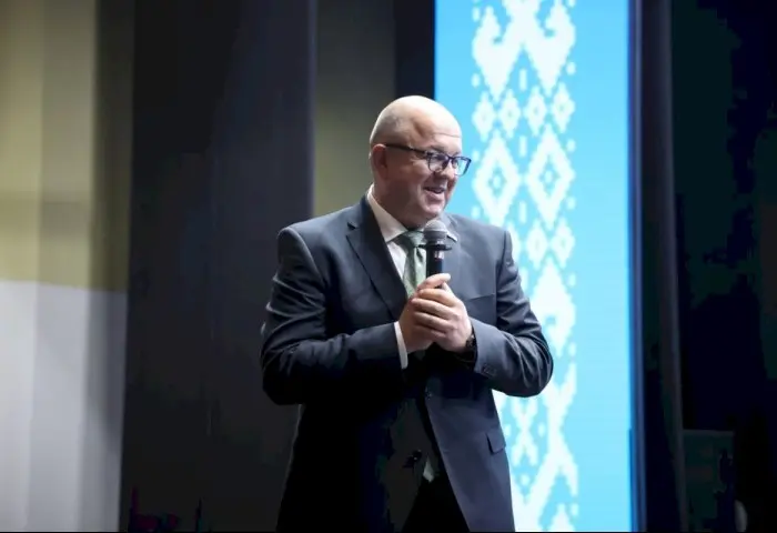 Факты, тренды, смыслы: Министр информации Дмитрий Жук провел открытый диалог в Кобрине