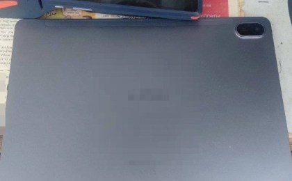 Когда чужая беспечность манит преступника: как жительница Кобринского района осталась без планшета 