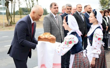 Хлеб, традиции и память: стартовали районные «Дожинки-2026» в Остромичах