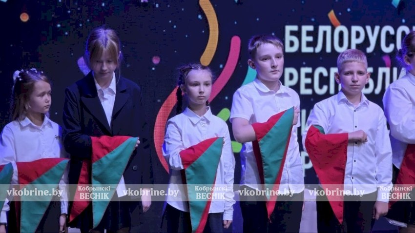 Новые галстуки - новые высоты: пионерская семья Кобринщины стала еще больше!