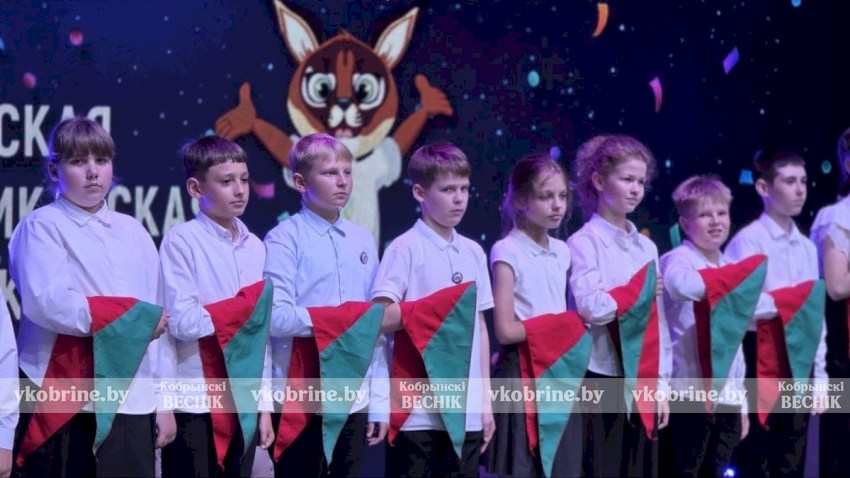 Новые галстуки - новые высоты: пионерская семья Кобринщины стала еще больше!