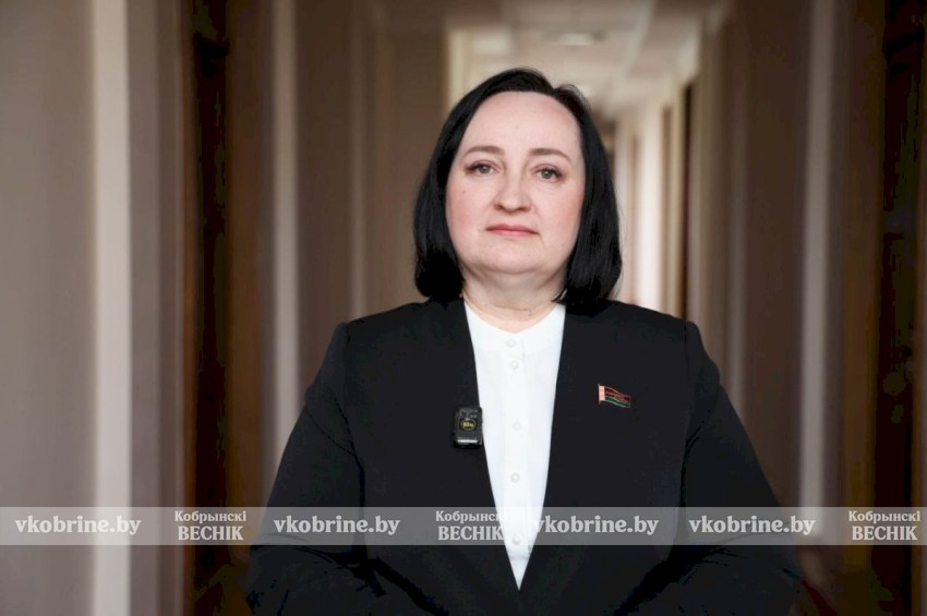 Поздравление депутата Полины Василюк с Днем народного единства!
