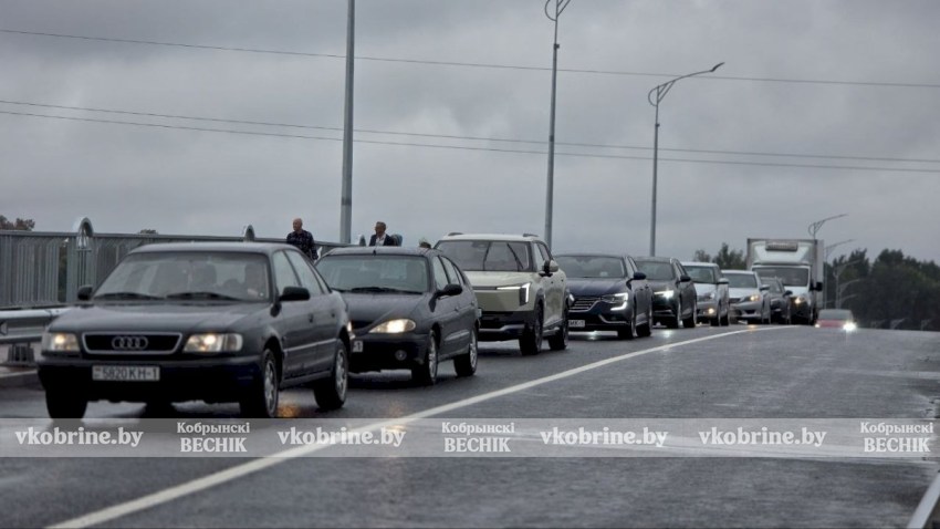 Новый «старый» мост в Кобрине – ко Дню народного единства!