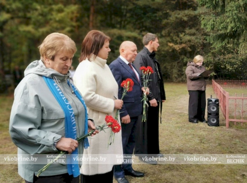 Третий районный слёт миротворцев: в Киселевецкой школе чествовали юных хранителей мира