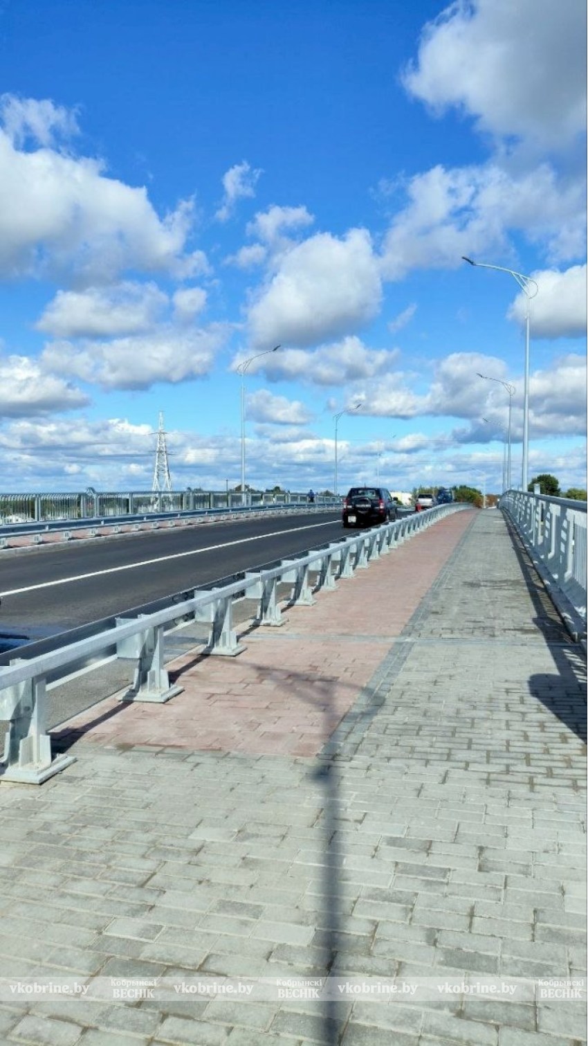 Больше места, лучше вид: в Кобрине открыли обновлённый мост и продолжают благоустройство (ФОТОРЕПОРТАЖ)